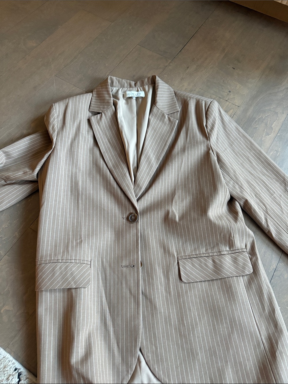 WAYF  Pinstripe Single-Button Blazer size small